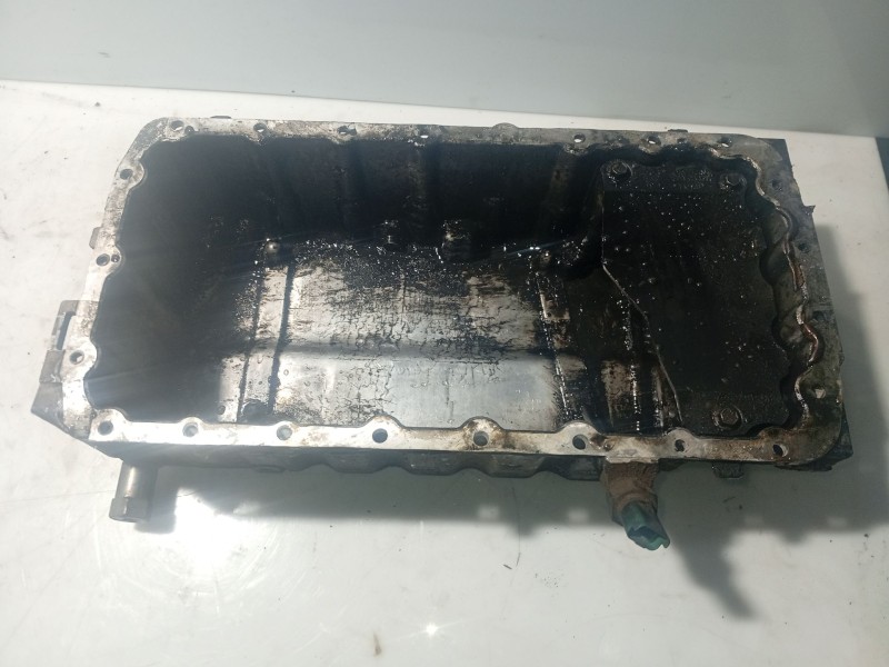 Recambio de carter para peugeot 407 sw (6e_, 6d_) 2.0 hdi 135 referencia OEM IAM 0301Q3  