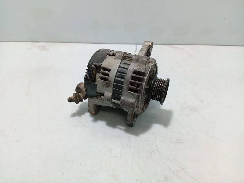Recambio de alternador para daewoo lacetti hatchback (klan) 1.4 referencia OEM IAM 96954113  