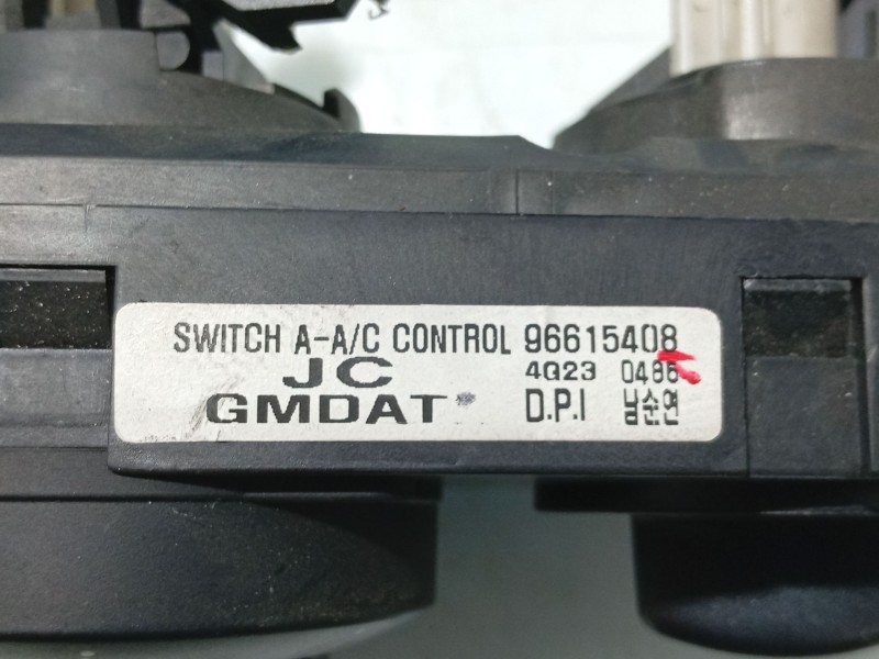 Recambio de mando calefaccion / aire acondicionado para daewoo lacetti hatchback (klan) 1.4 referencia OEM IAM   