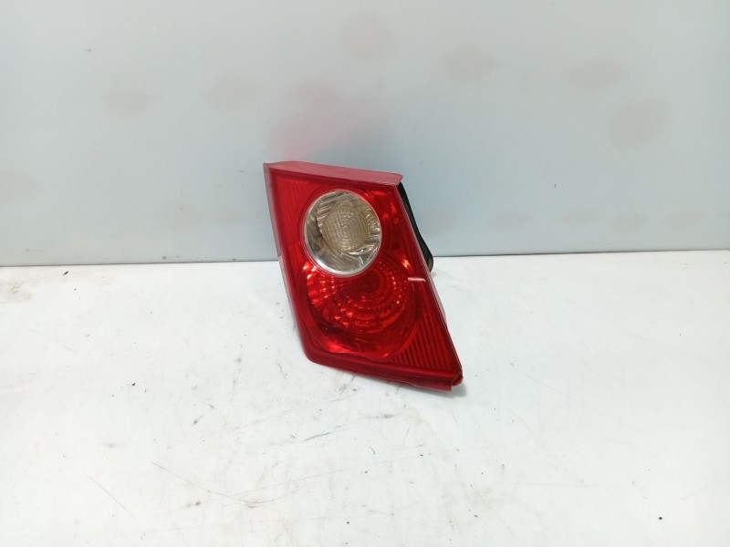 Recambio de piloto trasero derecho para daewoo lacetti hatchback (klan) 1.4 referencia OEM IAM   