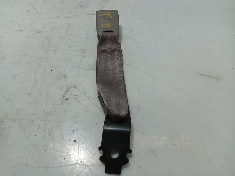 Recambio de anclaje cinturon trasero derecho para daewoo lacetti hatchback (klan) 1.4 referencia OEM IAM   
