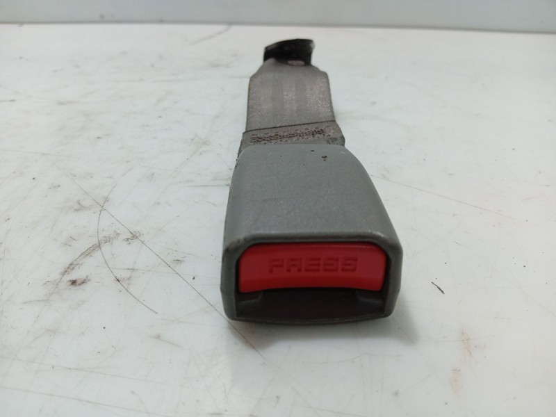 Recambio de anclaje cinturon trasero izquierdo para daewoo lacetti hatchback (klan) 1.4 referencia OEM IAM   