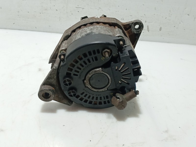 Recambio de alternador para citroën c15 station wagon 1.8 d referencia OEM IAM 570525  