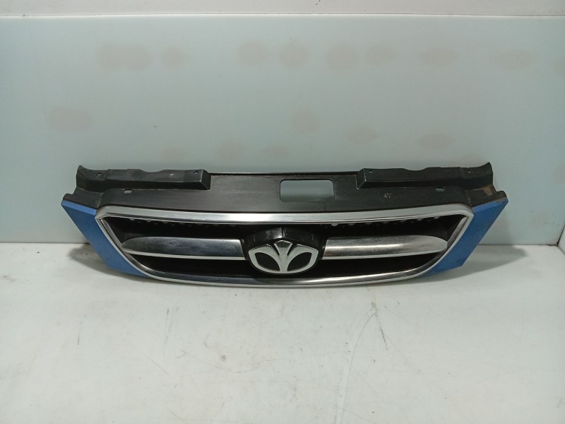 Recambio de moldura para daewoo lacetti hatchback (klan) 1.4 referencia OEM IAM   