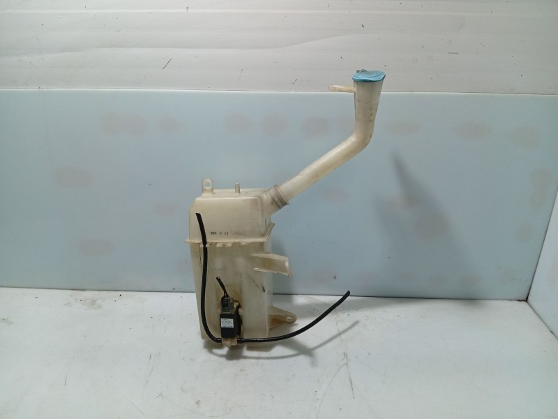 Recambio de deposito limpia para daewoo lacetti hatchback (klan) 1.4 referencia OEM IAM 96550797  