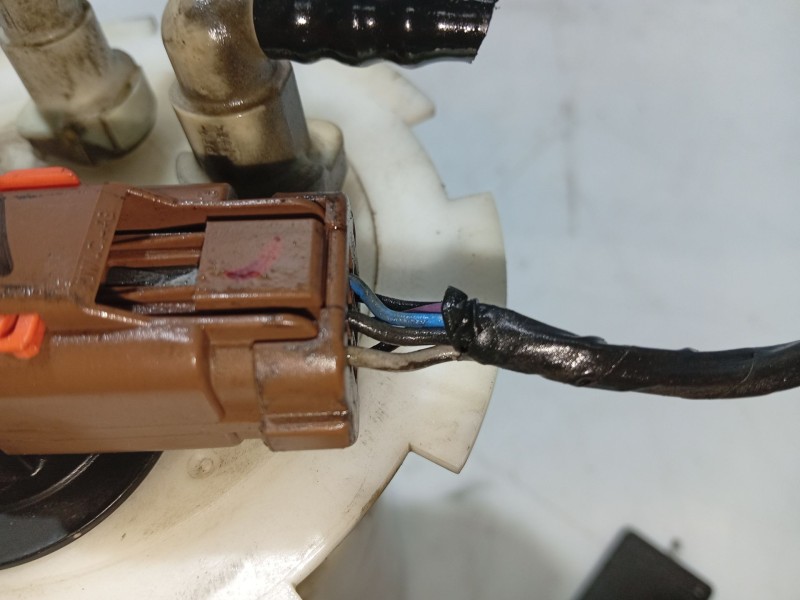 Recambio de aforador para daewoo lacetti hatchback (klan) 1.4 referencia OEM IAM 95949303  