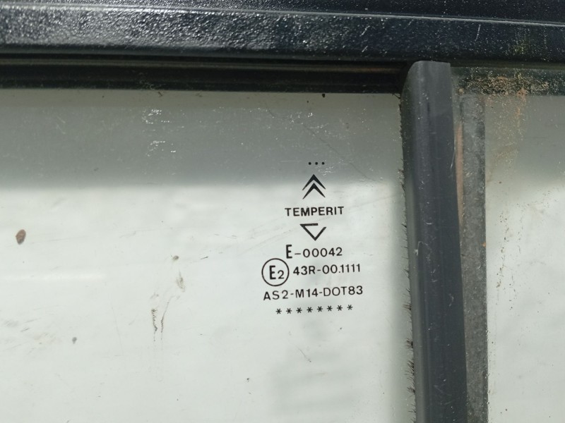 Recambio de luna trasera derecha para citroën c15 station wagon 1.8 d referencia OEM IAM   