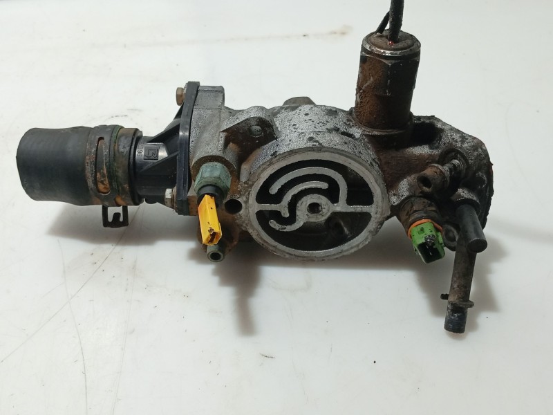 Recambio de termostato para citroën c15 station wagon 1.8 d referencia OEM IAM 126417  
