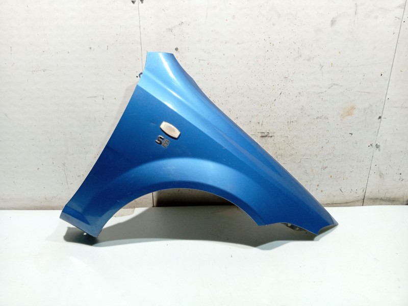 Recambio de aleta delantera derecha para daewoo lacetti hatchback (klan) 1.4 referencia OEM IAM 96474982  