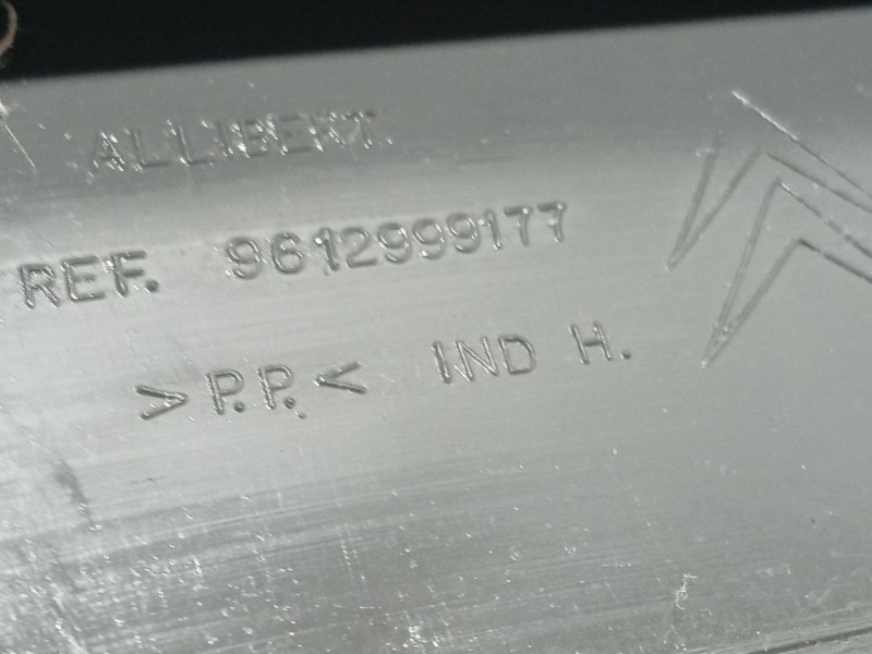 Recambio de moldura para citroën c15 station wagon 1.8 d referencia OEM IAM   