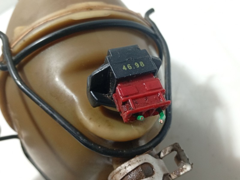 Recambio de deposito expansion para citroën c15 station wagon 1.8 d referencia OEM IAM 95593183  