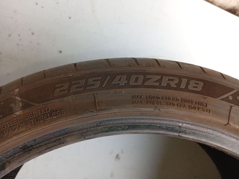 Recambio de neumatico para seat leon (1m1) 1.6 16 v referencia OEM IAM   