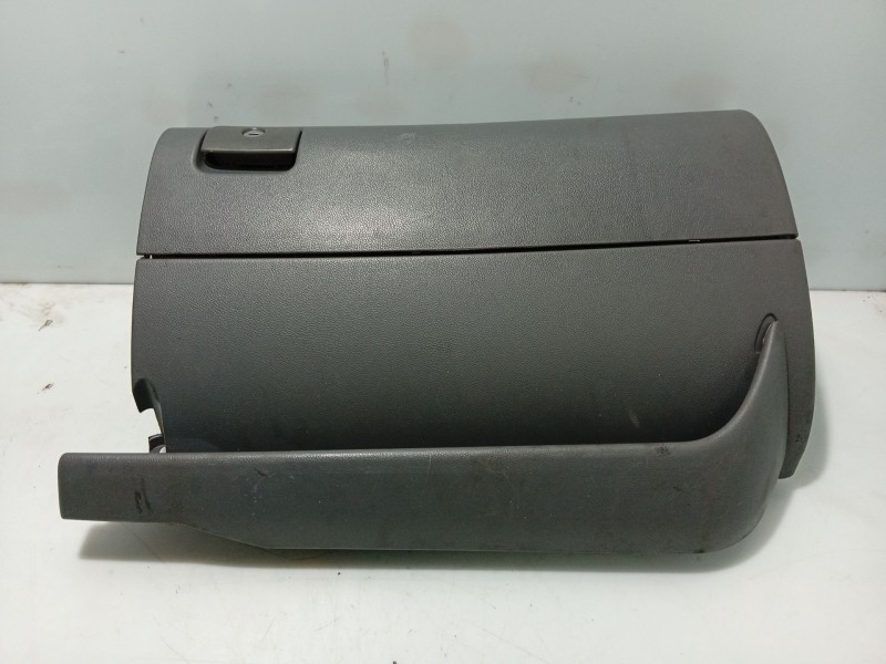 Recambio de guantera para seat leon (1m1) 1.6 16 v referencia OEM IAM 1M1857095K6QU  