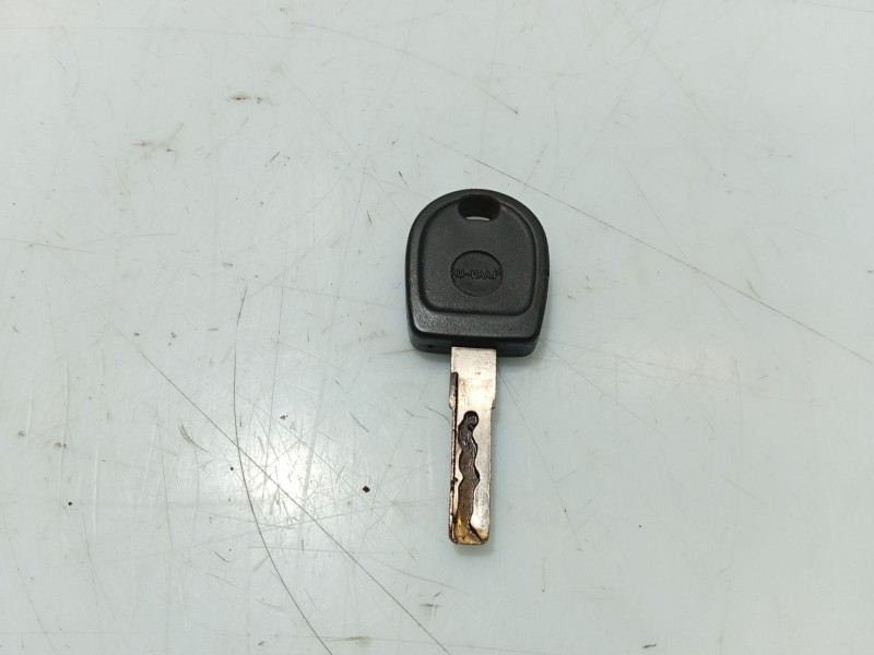 Recambio de bombin puerta delantera izquierda para seat leon (1m1) 1.6 16 v referencia OEM IAM   