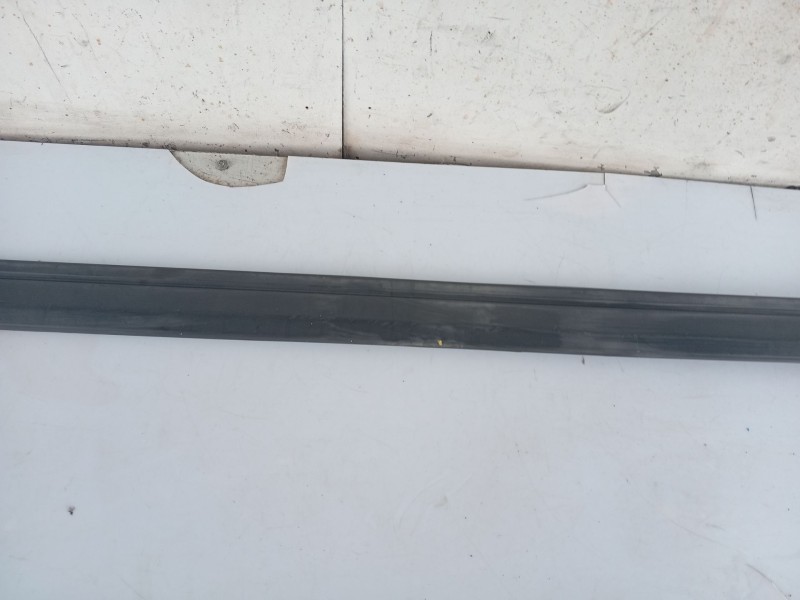 Recambio de moldura para citroën c15 station wagon 1.8 d referencia OEM IAM 9612999677  