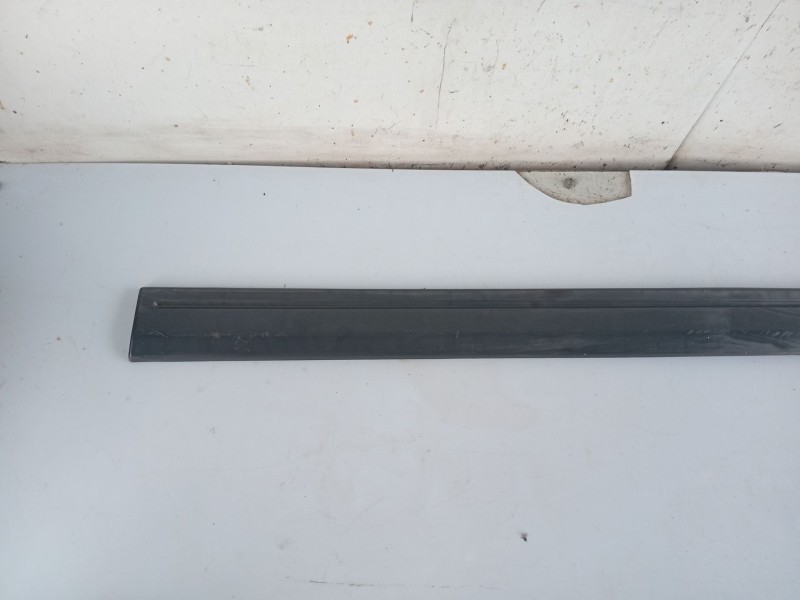 Recambio de moldura para citroën c15 station wagon 1.8 d referencia OEM IAM 9612999677  