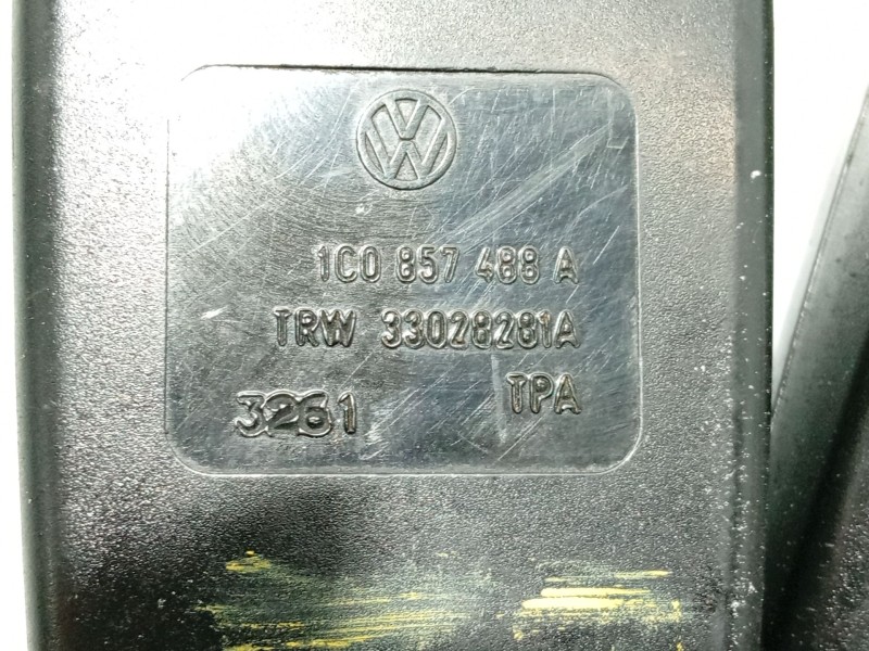 Recambio de anclaje cinturon trasero izquierdo para seat leon (1m1) 1.6 16 v referencia OEM IAM   