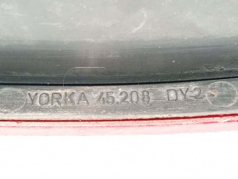 Recambio de piloto trasero izquierdo para seat leon (1m1) 1.6 16 v referencia OEM IAM 1M694511101C  