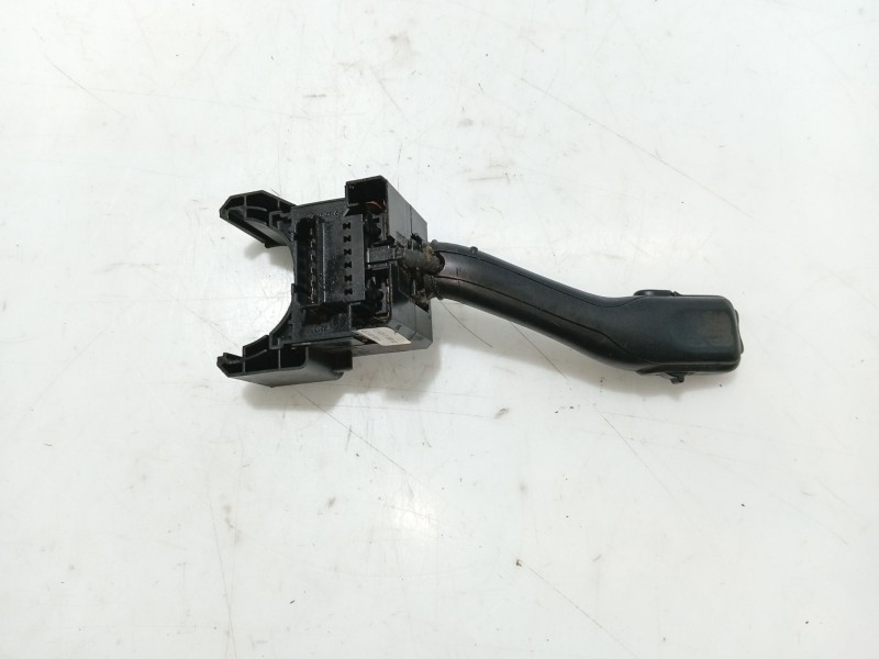 Recambio de mando limpia para seat leon (1m1) 1.6 16 v referencia OEM IAM   