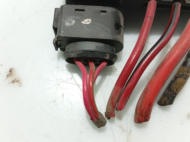 Recambio de caja reles / fusibles para seat leon (1m1) 1.6 16 v referencia OEM IAM   