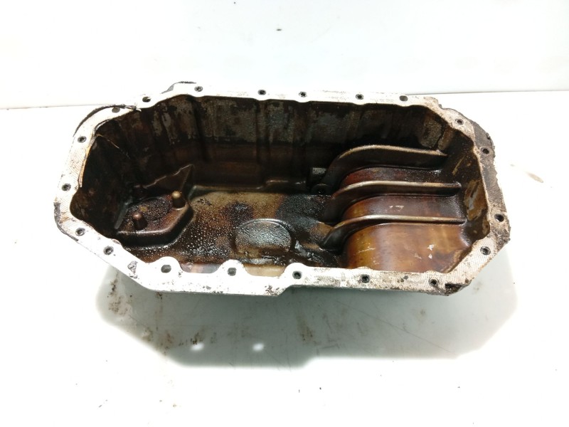 Recambio de carter para seat leon (1m1) 1.6 16 v referencia OEM IAM 030103601QA  