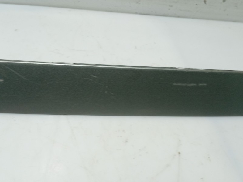 Recambio de moldura para volvo s40 berlina referencia OEM IAM   