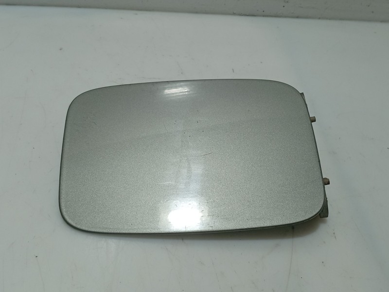 Recambio de tapa combustible para volvo s40 berlina referencia OEM IAM   