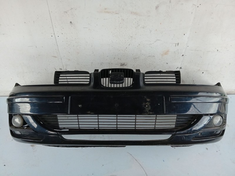Recambio de paragolpes delantero para seat leon (1m1) 1.6 16 v referencia OEM IAM 1M0807217DJGRU  