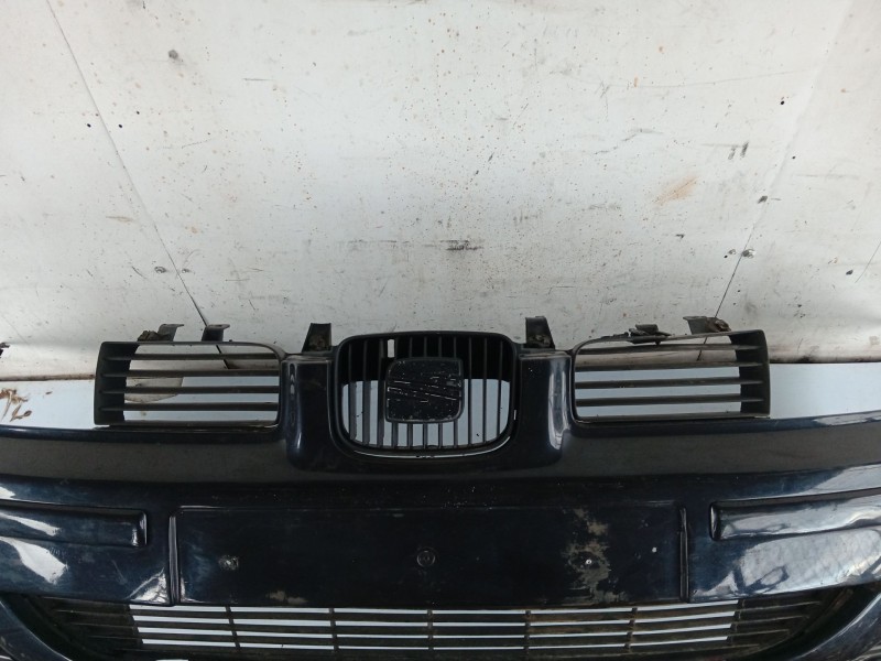 Recambio de paragolpes delantero para seat leon (1m1) 1.6 16 v referencia OEM IAM 1M0807217DJGRU  