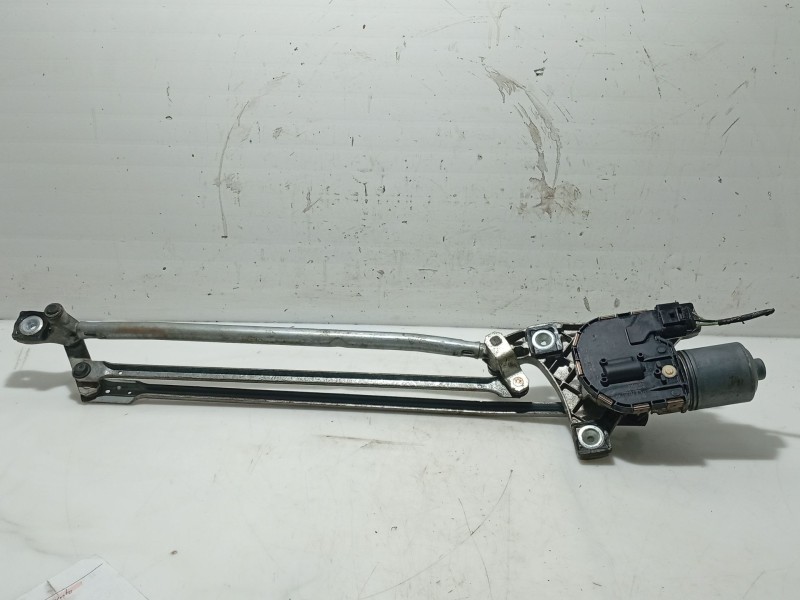 Recambio de motor limpia delantero para volvo s40 berlina referencia OEM IAM 31253518  