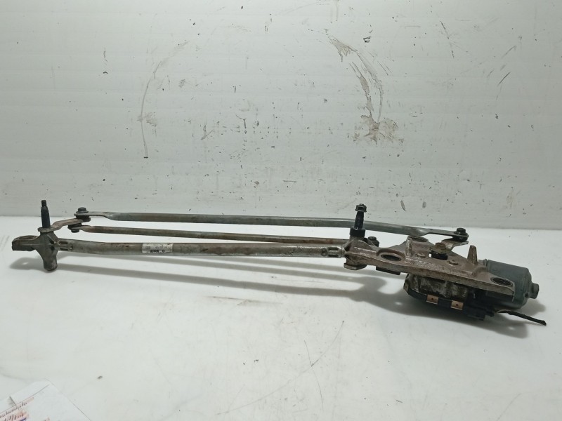 Recambio de motor limpia delantero para volvo s40 berlina referencia OEM IAM 31253518  
