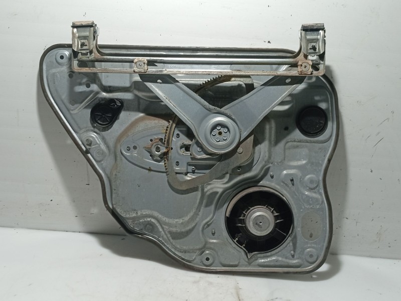 Recambio de elevalunas trasero derecho para volvo s40 berlina referencia OEM IAM 31253516  