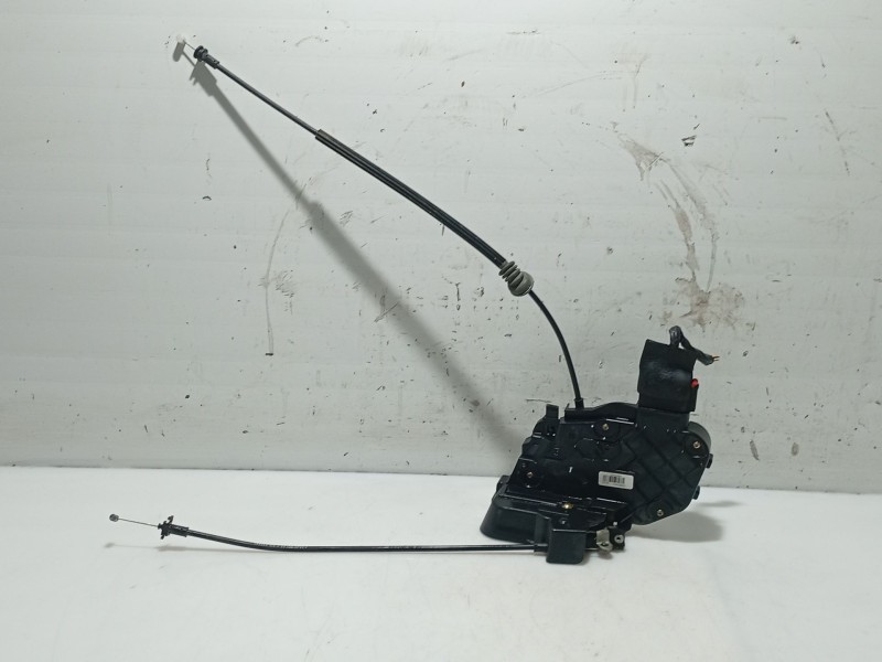 Recambio de cerradura puerta delantera derecha para volvo s40 berlina referencia OEM IAM 31253662  