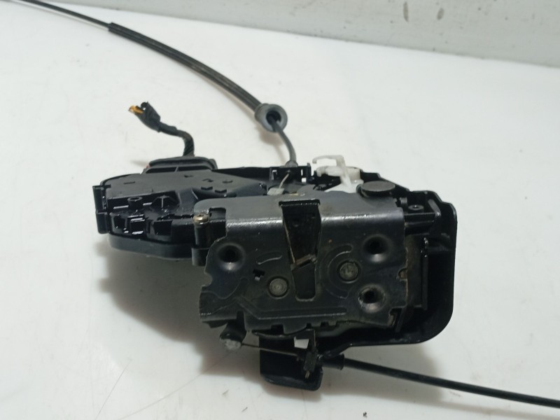 Recambio de cerradura puerta delantera derecha para volvo s40 berlina referencia OEM IAM 31253662  