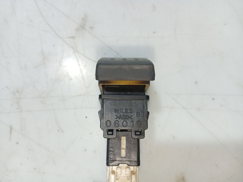 Recambio de warning para suzuki sx4 rw (ey) 1.9 ddis turbodiesel referencia OEM IAM   