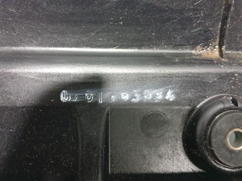 Recambio de tapa motor para suzuki sx4 rw (ey) 1.9 ddis turbodiesel referencia OEM IAM   