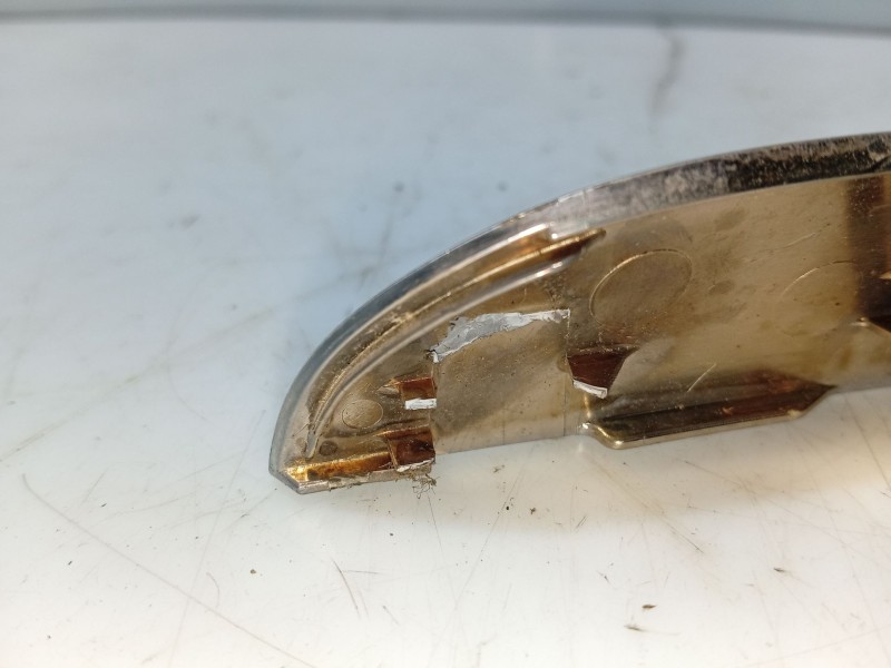 Recambio de moldura para suzuki sx4 rw (ey) 1.9 ddis turbodiesel referencia OEM IAM   