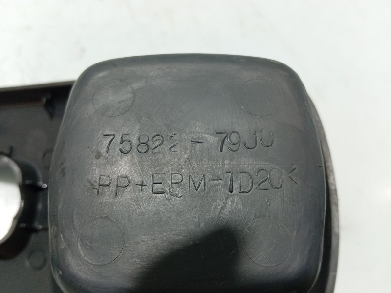 Recambio de moldura para suzuki sx4 rw (ey) 1.9 ddis turbodiesel referencia OEM IAM   