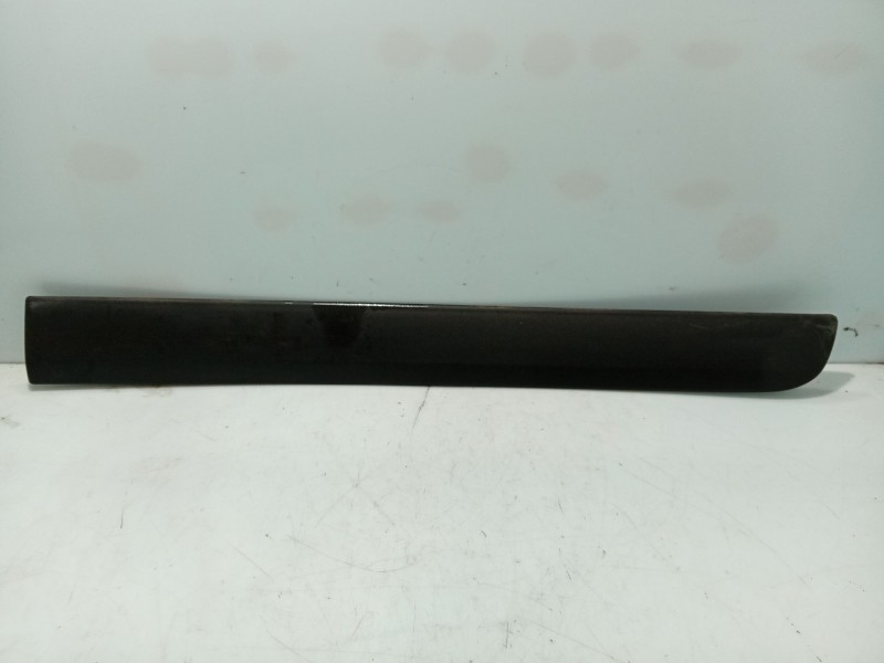 Recambio de moldura para suzuki sx4 rw (ey) 1.9 ddis turbodiesel referencia OEM IAM   