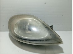 Recambio de faro derecho para renault trafic ii furgoneta (fl) 1.9 dci 100 (fl0c) referencia OEM IAM 7700311372  