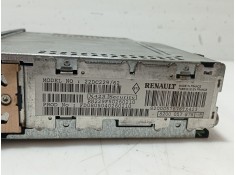 Recambio de sistema audio / radio cd para renault trafic ii furgoneta (fl) 1.9 dci 100 (fl0c) referencia OEM IAM    2