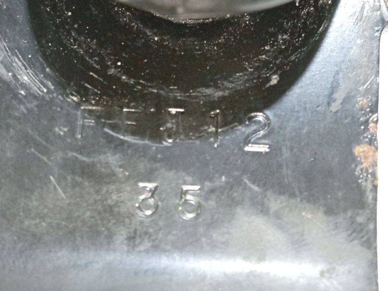 Recambio de anclaje cinturon trasero central para kia sorento 2.5 crdi cat referencia OEM IAM   