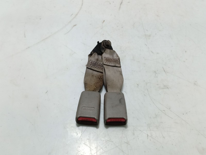 Recambio de anclaje cinturon trasero izquierdo para kia sorento 2.5 crdi cat referencia OEM IAM   