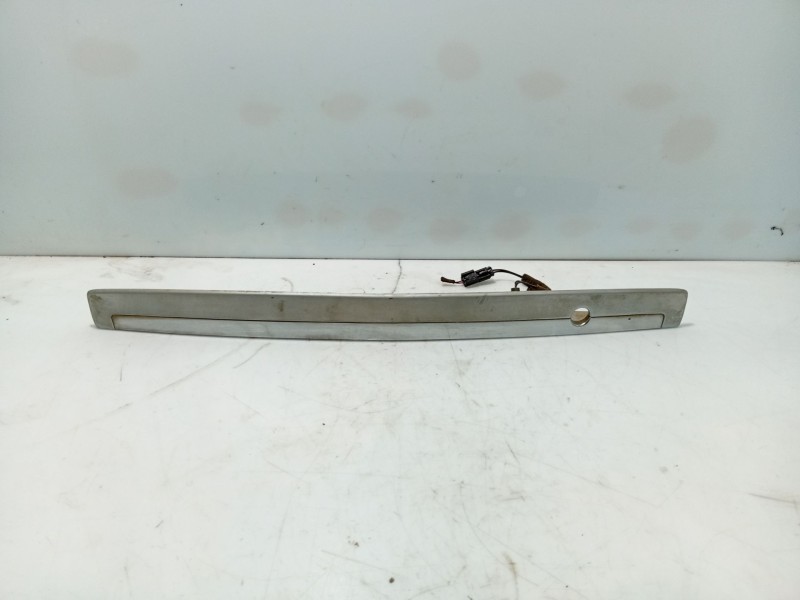 Recambio de moldura para kia sorento 2.5 crdi cat referencia OEM IAM   