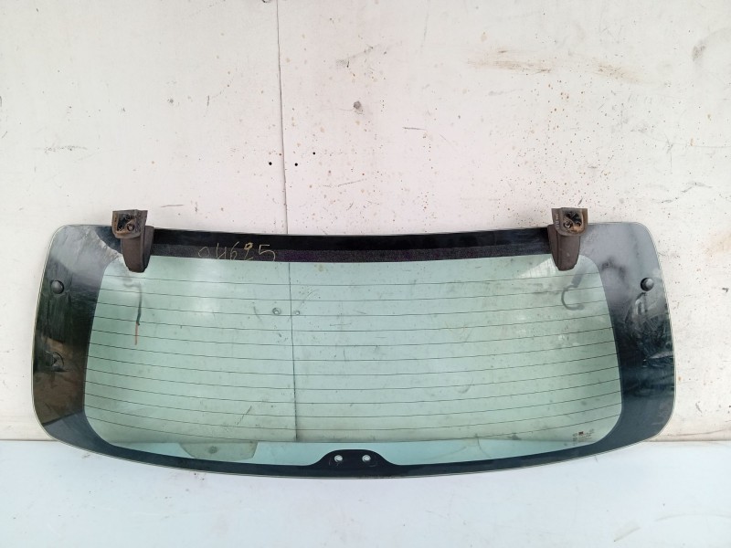 Recambio de luna trasera para kia sorento 2.5 crdi cat referencia OEM IAM   