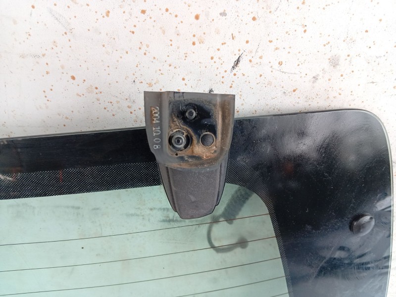 Recambio de luna trasera para kia sorento 2.5 crdi cat referencia OEM IAM   