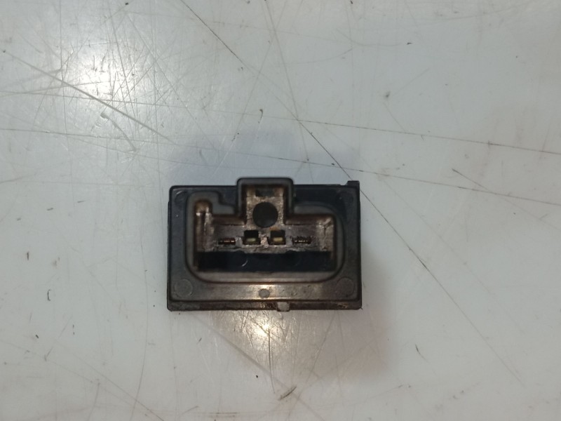 Recambio de interruptor para toyota avensis (_t25_) 2.2 d-4d (adt251_) referencia OEM IAM   