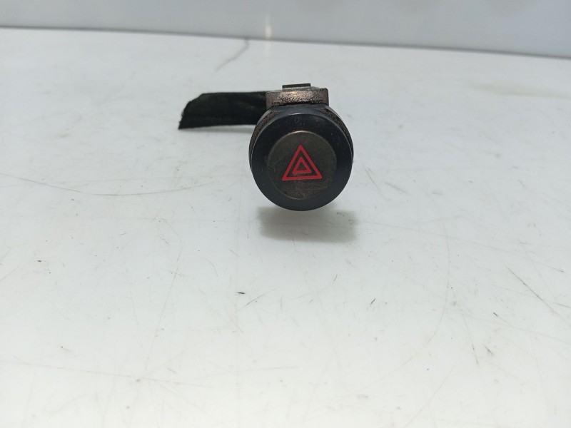 Recambio de warning para kia sorento 2.5 crdi cat referencia OEM IAM   