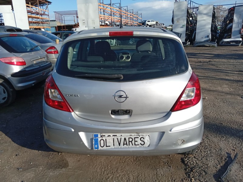 opel corsa d (s07) del año 2010