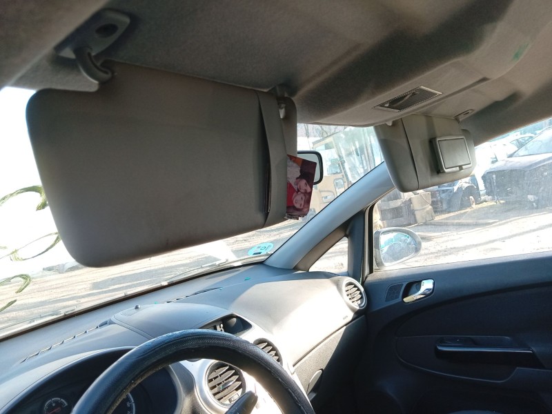 opel corsa d (s07) del año 2010